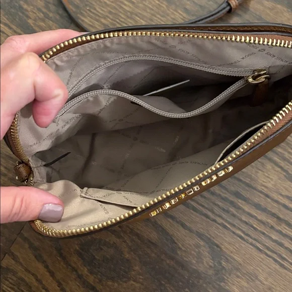 Michael Kors Brown Saffiano Cindy Crossbody - Picture 2 of 11